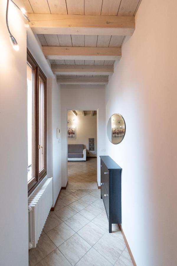 Trilocale Rua Sovera 85 - F&L Aparment Μπρέσια Εξωτερικό φωτογραφία