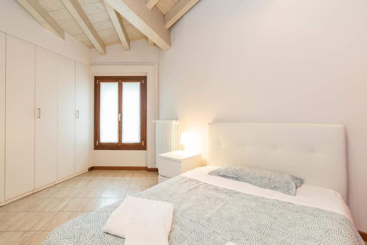 Trilocale Rua Sovera 85 - F&L Aparment Μπρέσια Εξωτερικό φωτογραφία